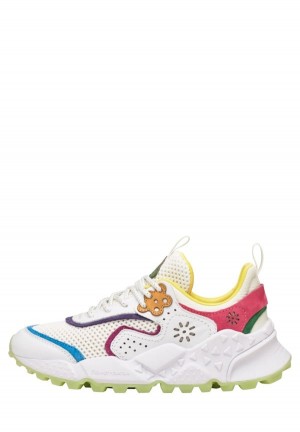 White Fuchsia Flower Mountain Kotetsu Women's Sneakers | UPC1584IE